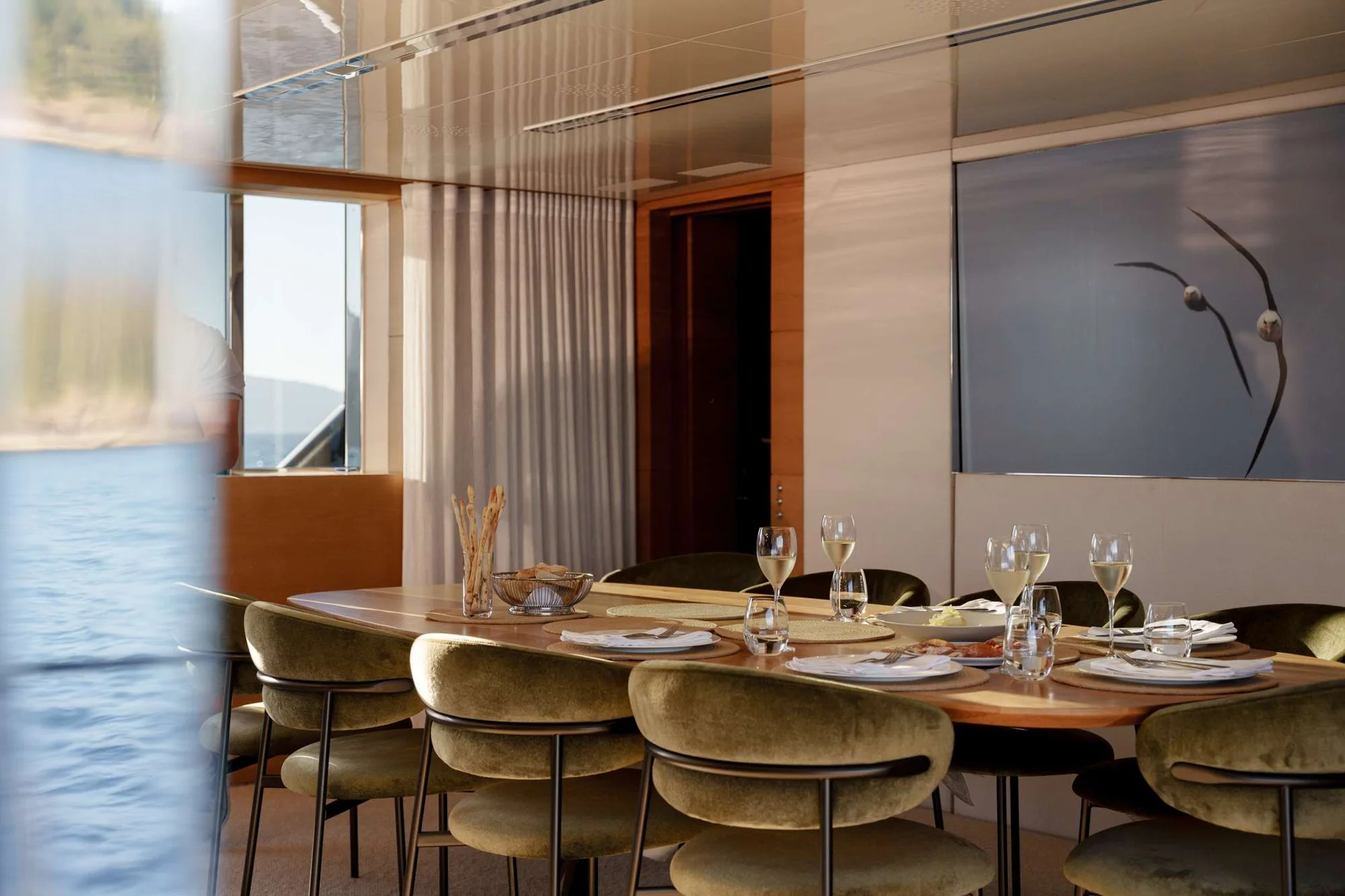 4A motor yacht charter australia sanlorenzo yachts