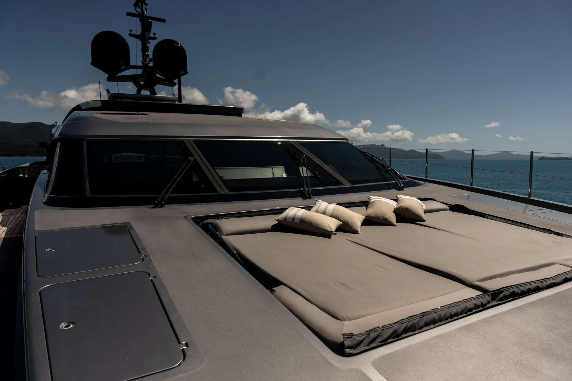 4A motor yacht charter australia sanlorenzo yachts
