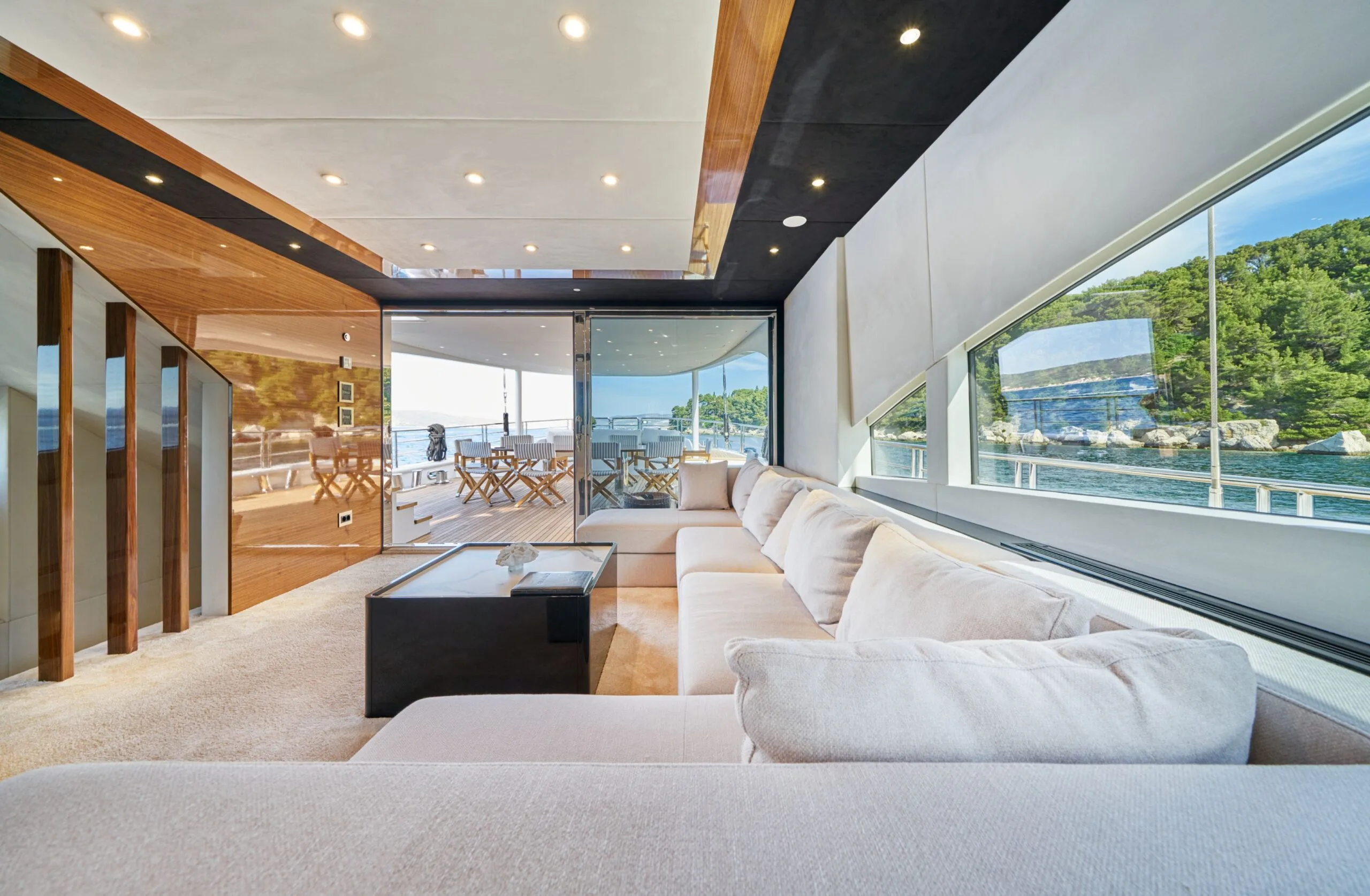 ACAPELLA — exterior & interior photo