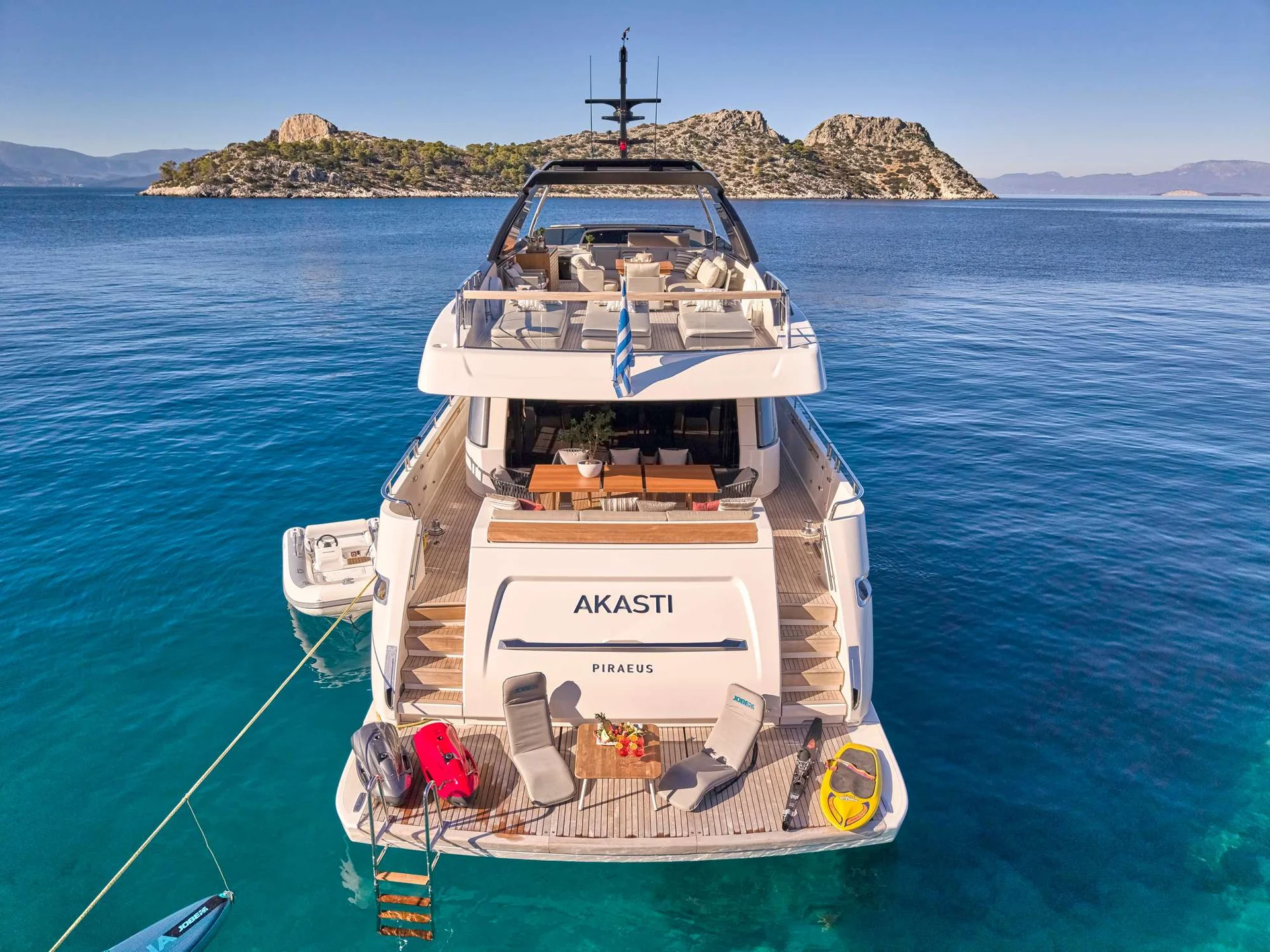Sanlorenzo yacht charter greece akasti