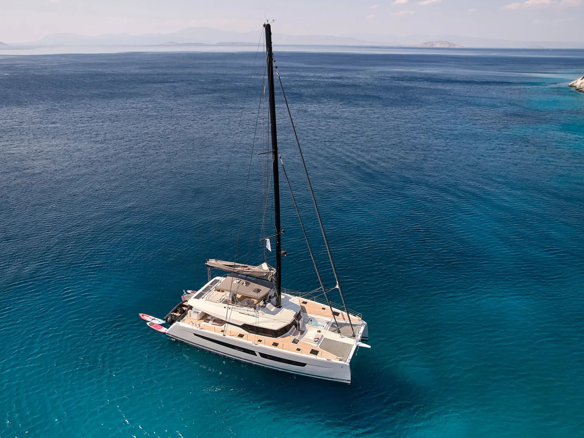 ALEXANDRA II — exterior & interior photo