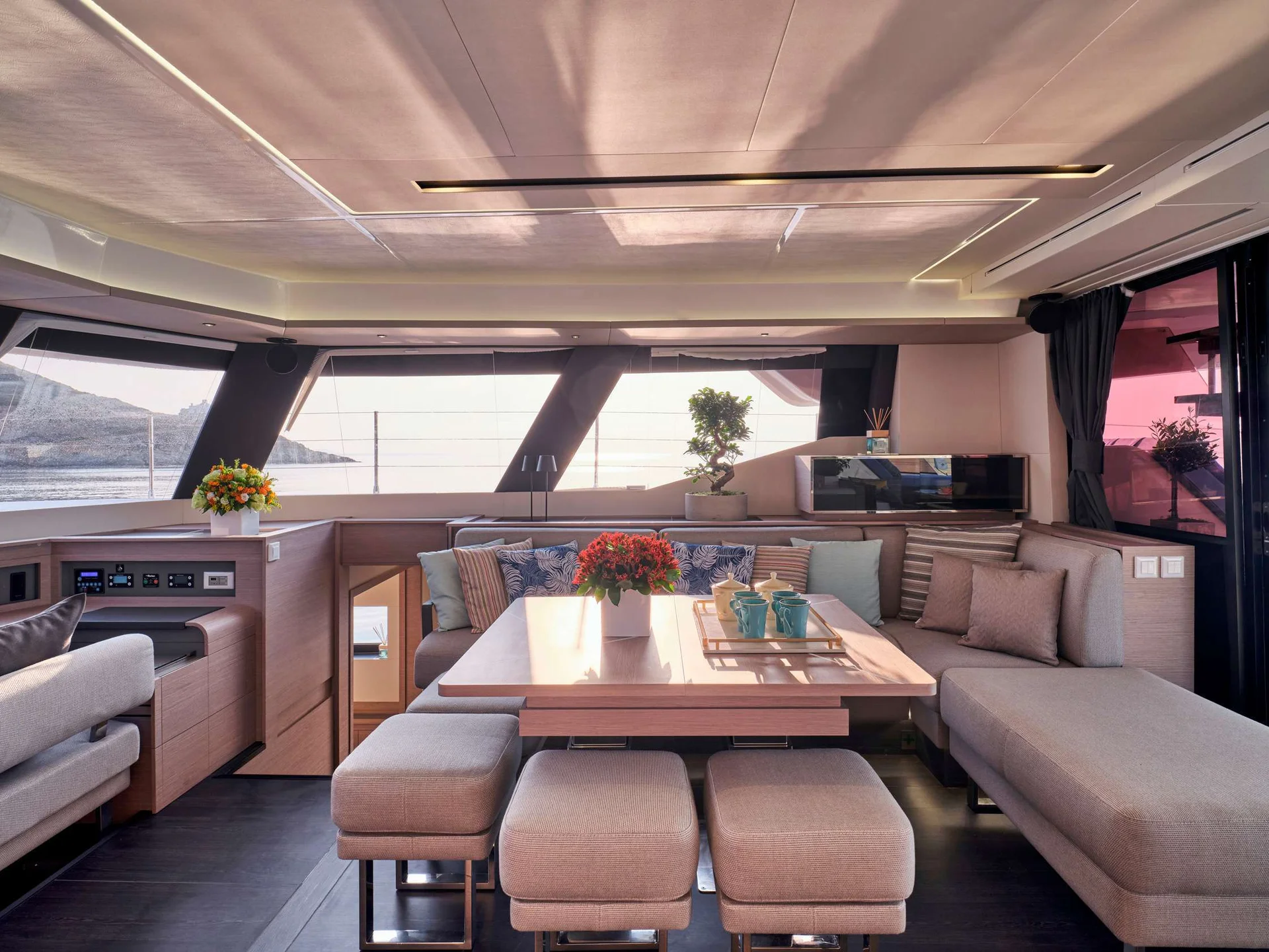 Aphaea catamaran Greece fountaine pajot
