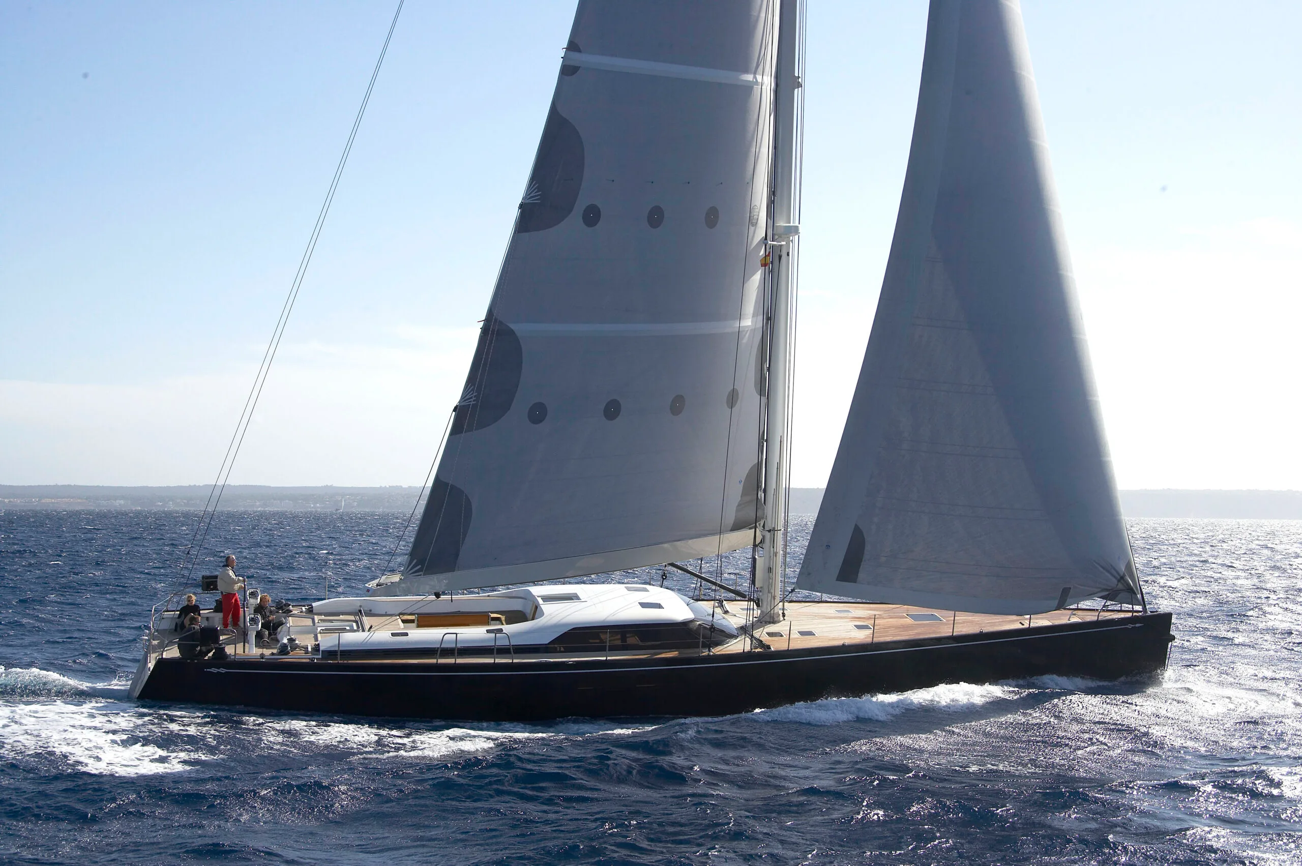 BLACK PEARL II — exterior & interior photo