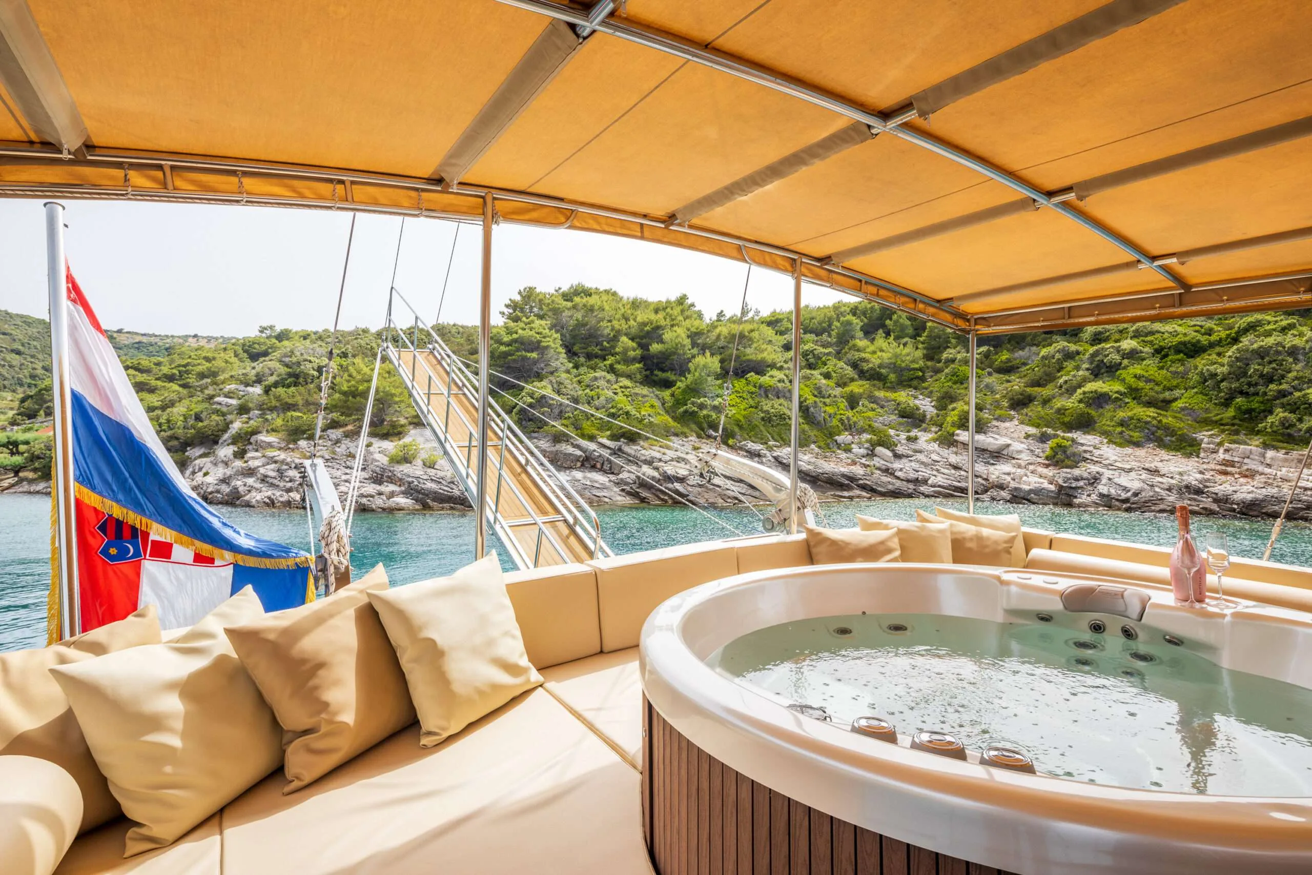 Custom Line Gulet Charter KADENA