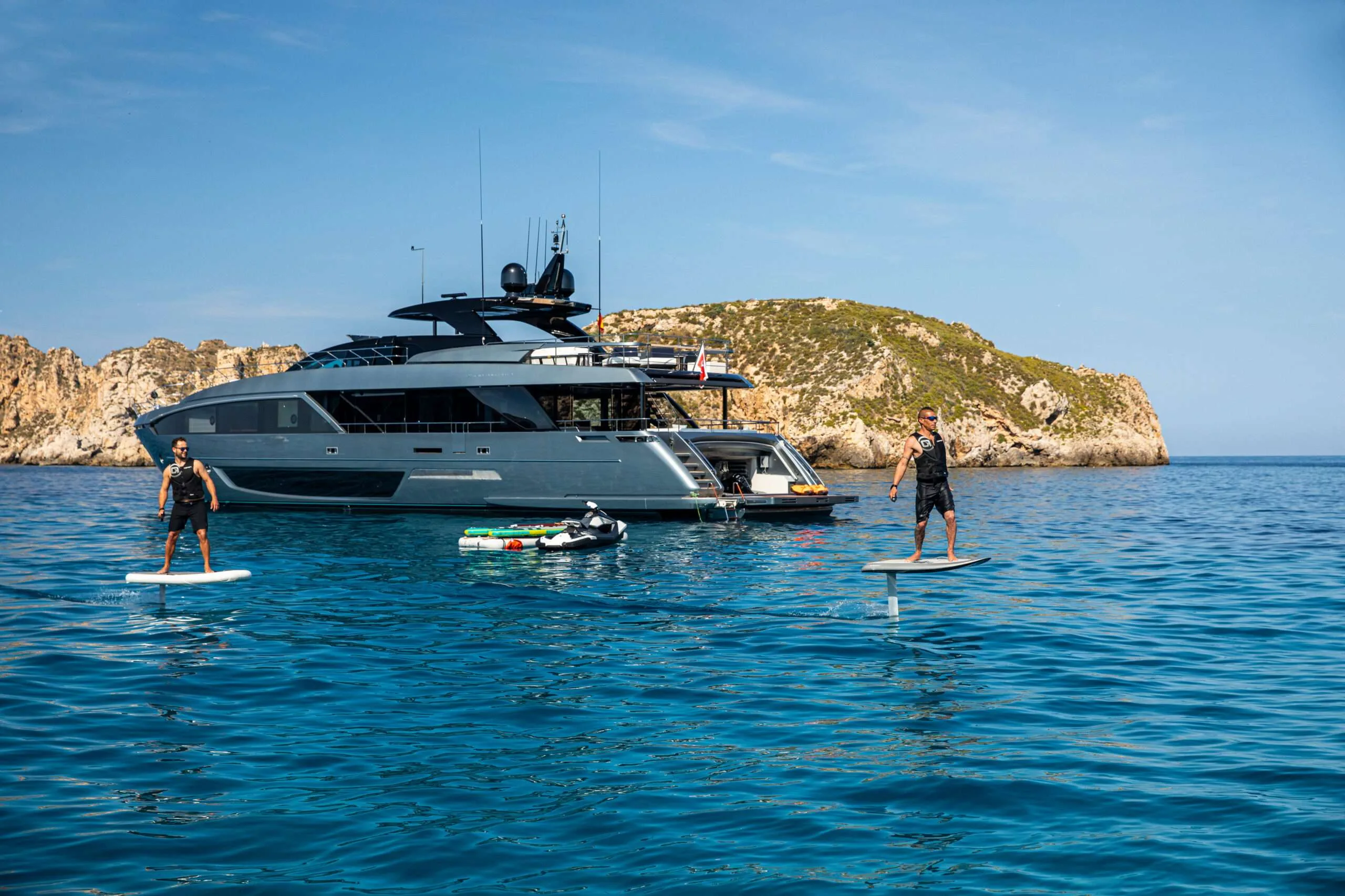 M/Y Figurati
RIVA
Copyright © www.yacht-shot.com