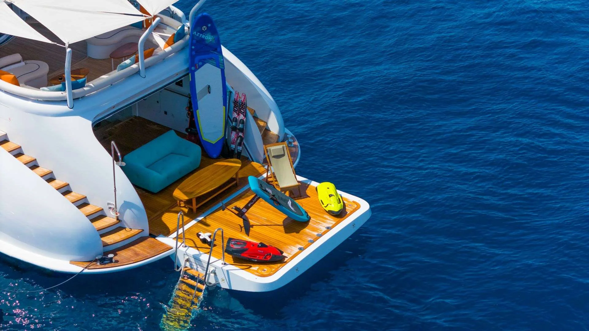 heesen motor yacht charter luisa fench riviera, corsica
