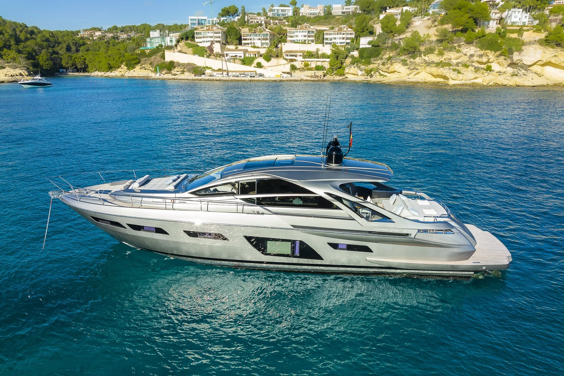 MARLEENA VIII — exterior & interior photo