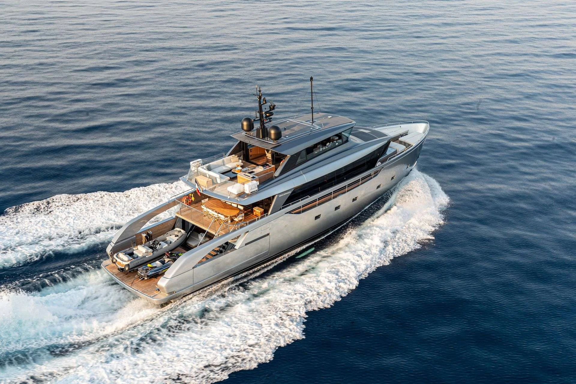 sanlorenzo yacht new york charter french riviera