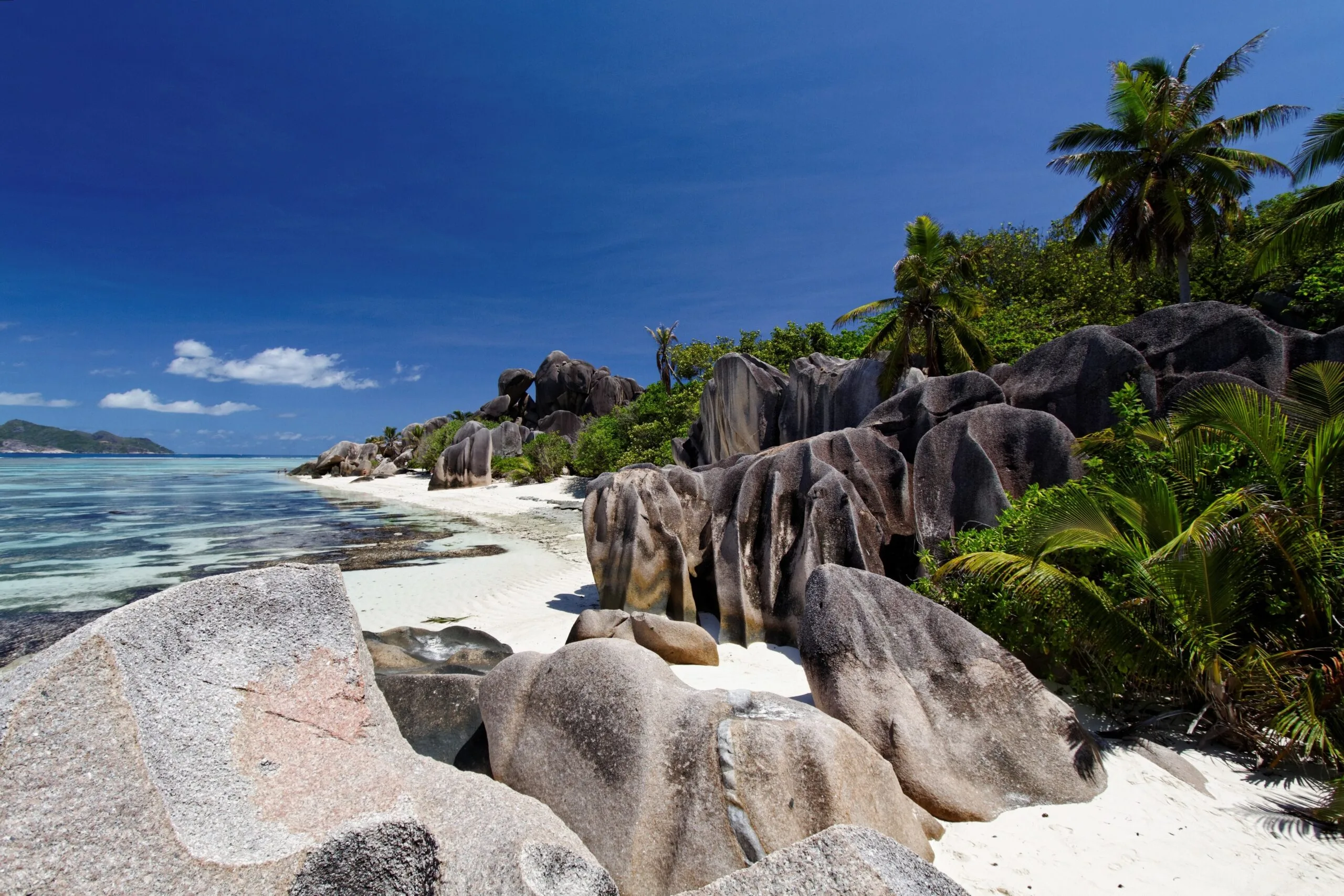 Discover the Wonders of Seychelles by Yacht